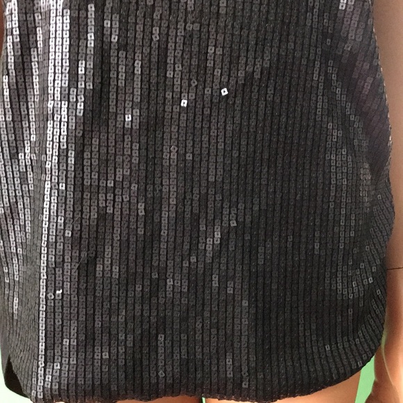 🌻🌻Arden B Sequined Short Sleeved Top🌻🌻 - Picture 4 of 9